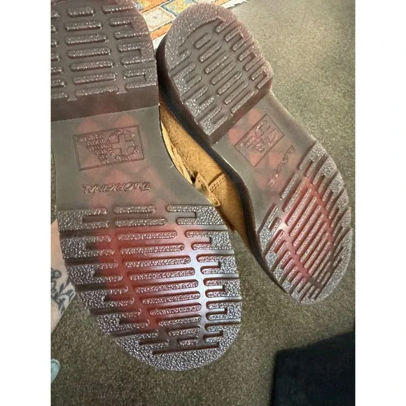 Brand New Dr Martens Adrian snaffle calf suede loafer in Autumn Spice - Picture 4 of 5